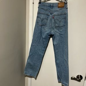 Levi’s ribcage jeans